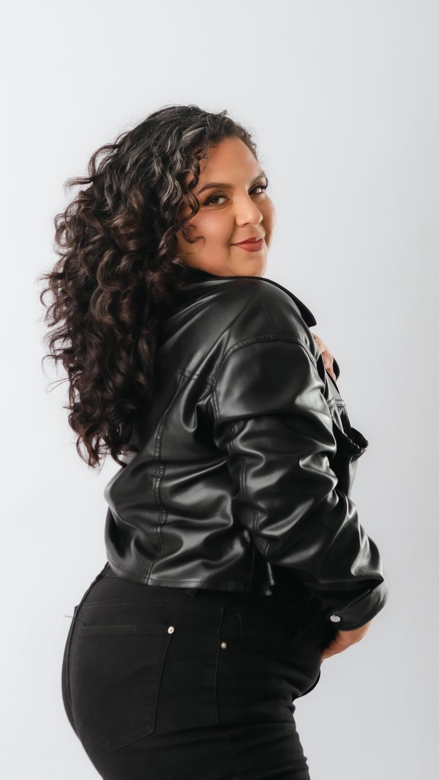 Laura Castro, Fundadora y especialista curly